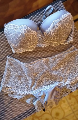Completo intimissimi